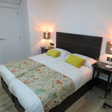 Living Sevilla Apartments Hercules Экстерьер фото