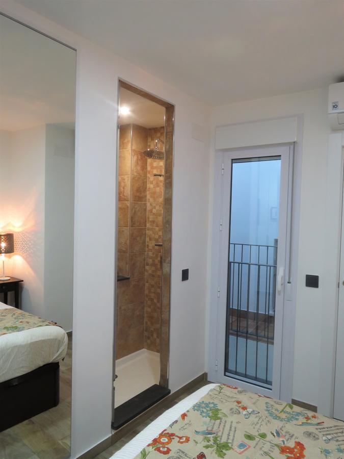 Living Sevilla Apartments Hercules Экстерьер фото
