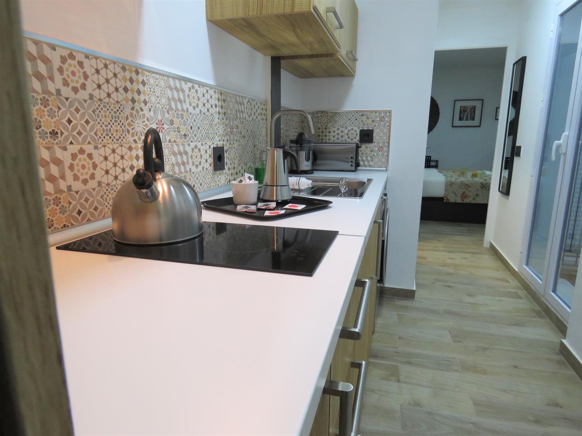Living Sevilla Apartments Hercules Экстерьер фото