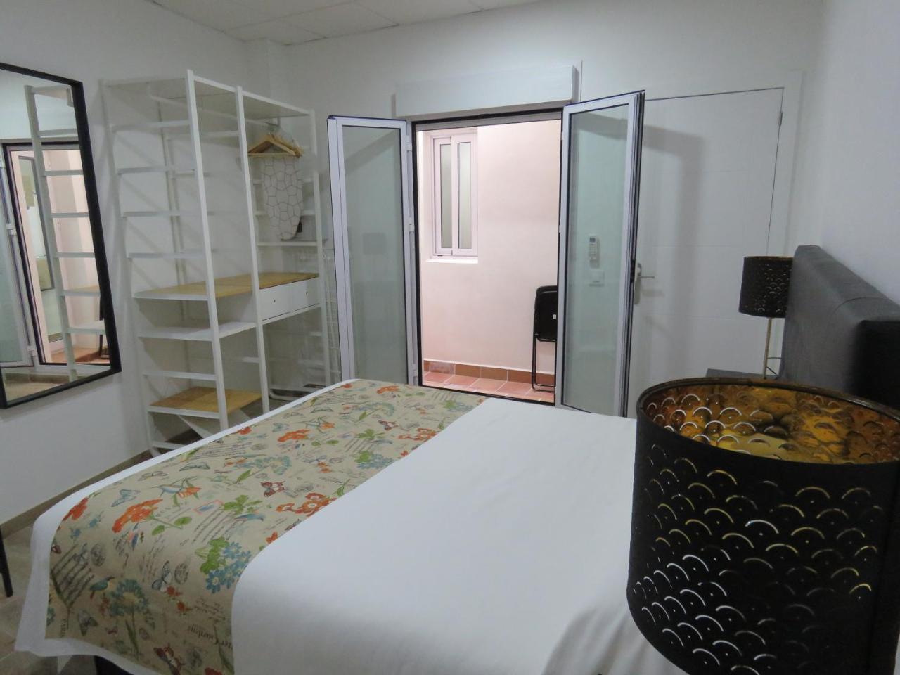 Living Sevilla Apartments Hercules Экстерьер фото