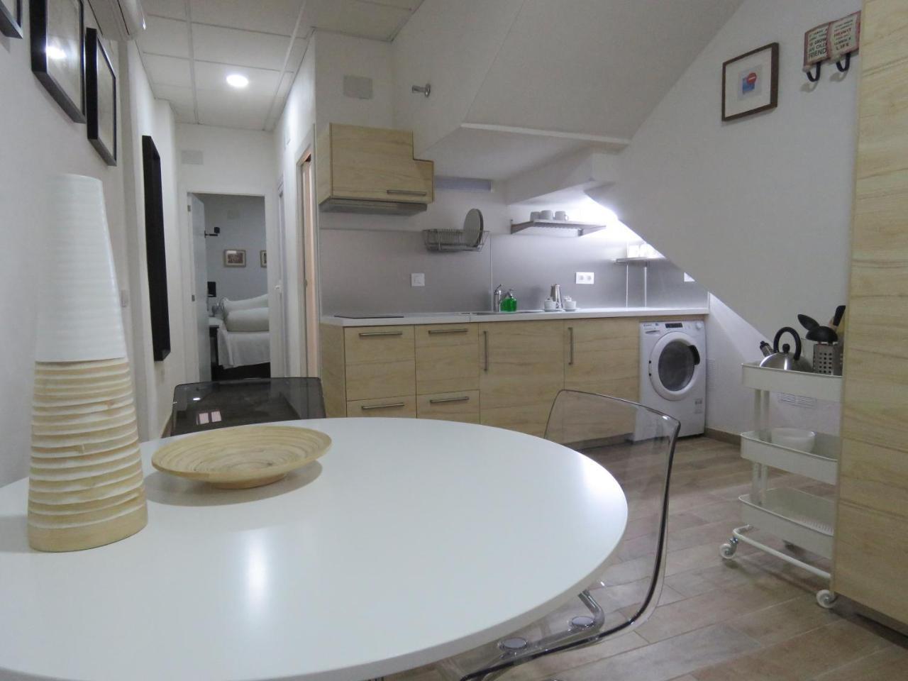 Living Sevilla Apartments Hercules Экстерьер фото